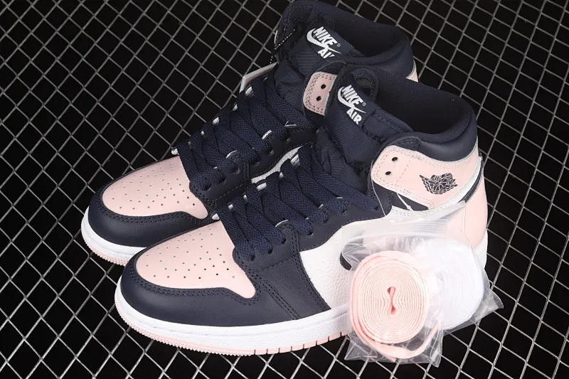 All Categories Air Jordan Jordan Series Basketball Shoes Air Jordan 1 High Pure Original Version Air Jordan 1 High OG Atmosphere AJ1 Joe 1 Bubble Gum High Top Basketball Shoes DD9335-641